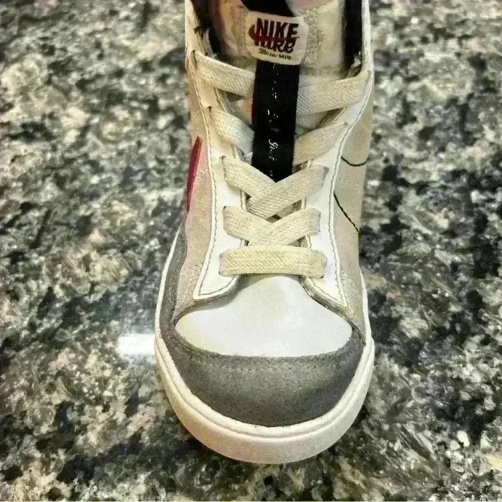 Nike Kids Blazer Mid 77, White And Red , Size 11C - Picture 7 of 14